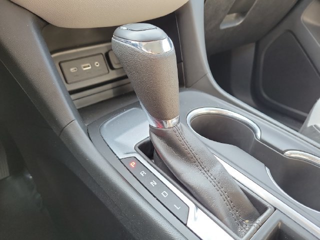 Used 2019 Chevrolet Equinox LS FWD image 32