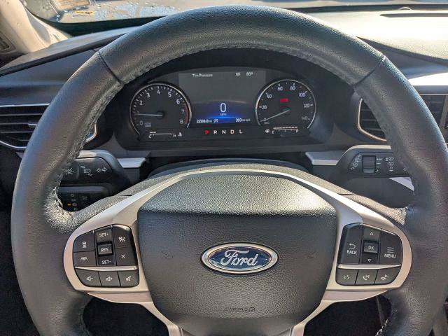 Certified 2024 Ford Explorer XLT w/ Equipment Group 202A RWD image 31