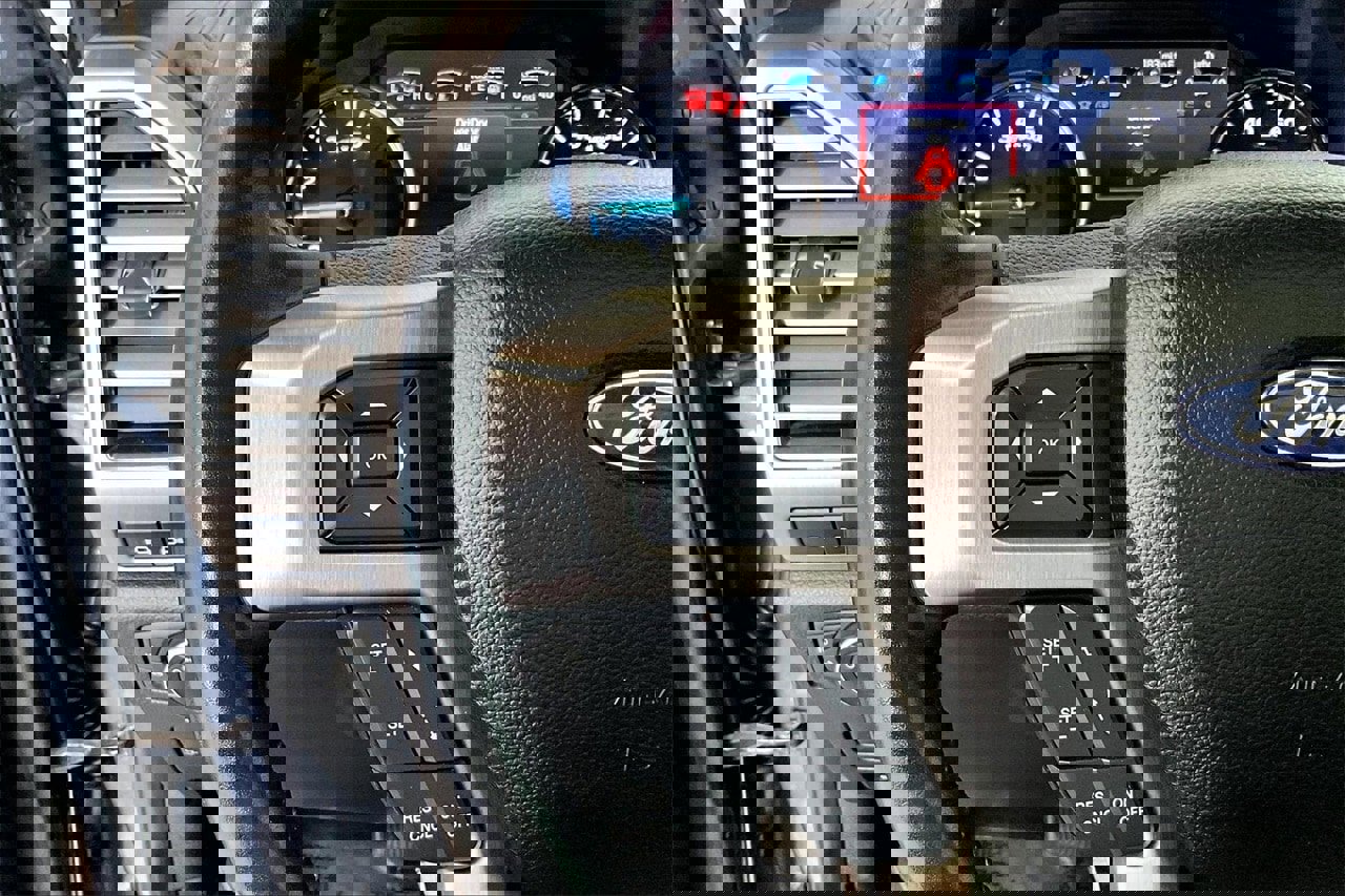 Certified 2021 Ford F250 Platinum w/ Tremor Off-Road Package image 22