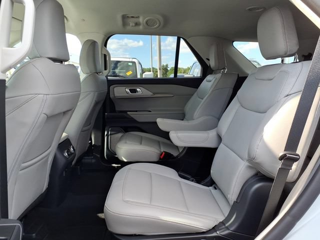 Certified 2026 Ford Explorer Active w/ Active Comfort Package AWD/4WD image 11