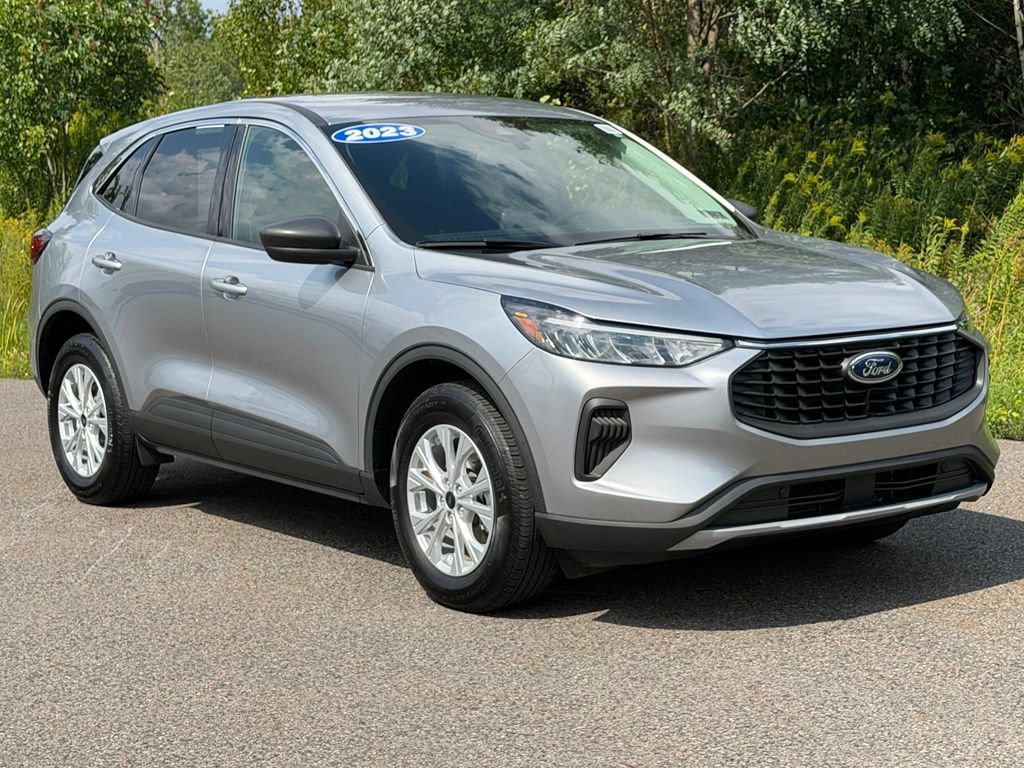Certified 2023 Ford Escape Active AWD/4WD image 1
