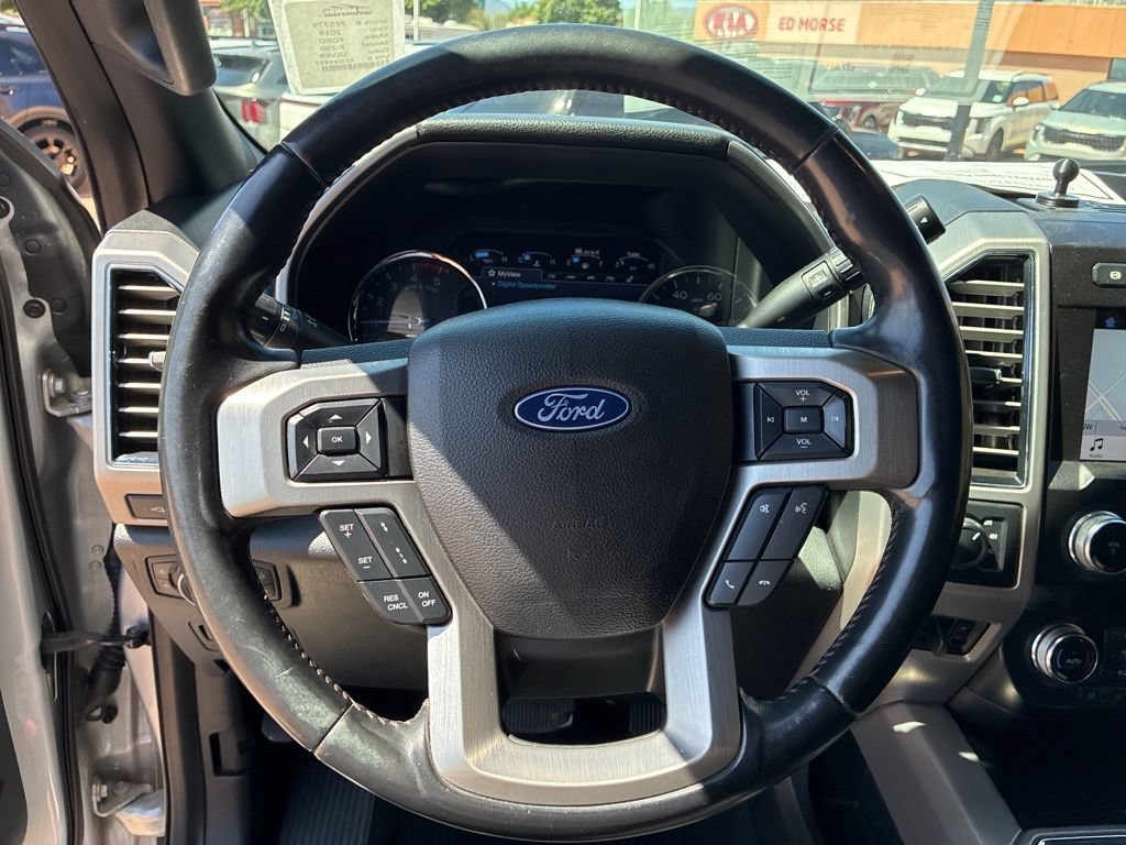 Certified 2019 Ford F250 Platinum w/ Platinum Ultimate Package AWD/4WD image 29