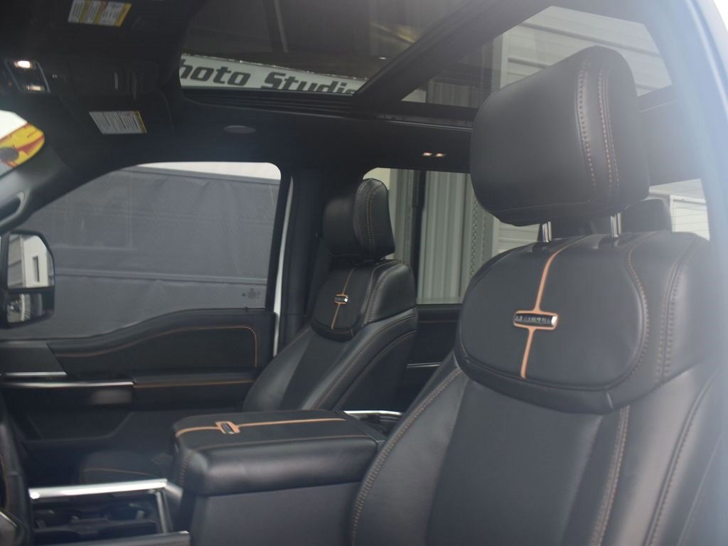 Certified 2024 Ford F350 Platinum w/ FX4 Off-Road Package image 38