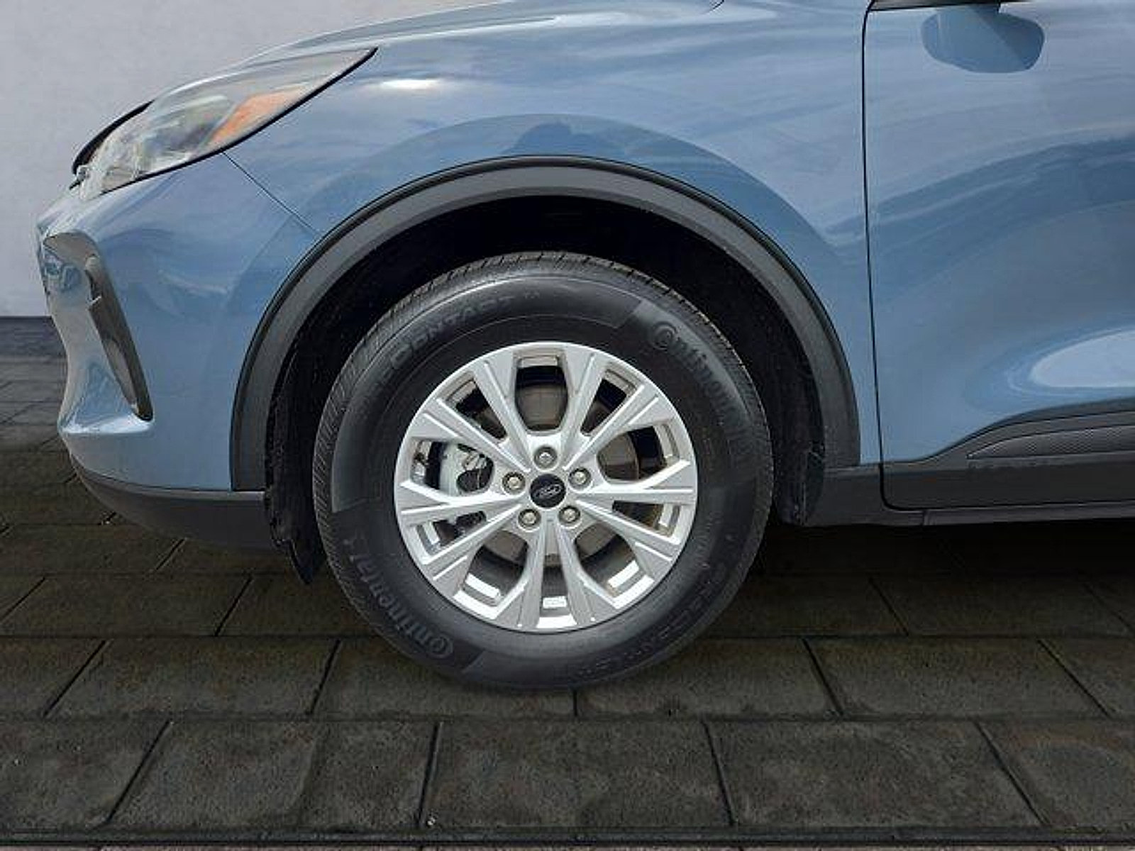 Certified 2023 Ford Escape Active AWD/4WD image 26