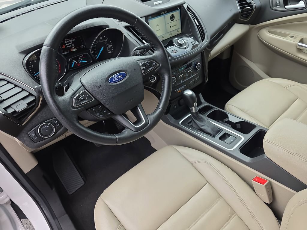 Certified 2017 Ford Escape Titanium FWD image 14