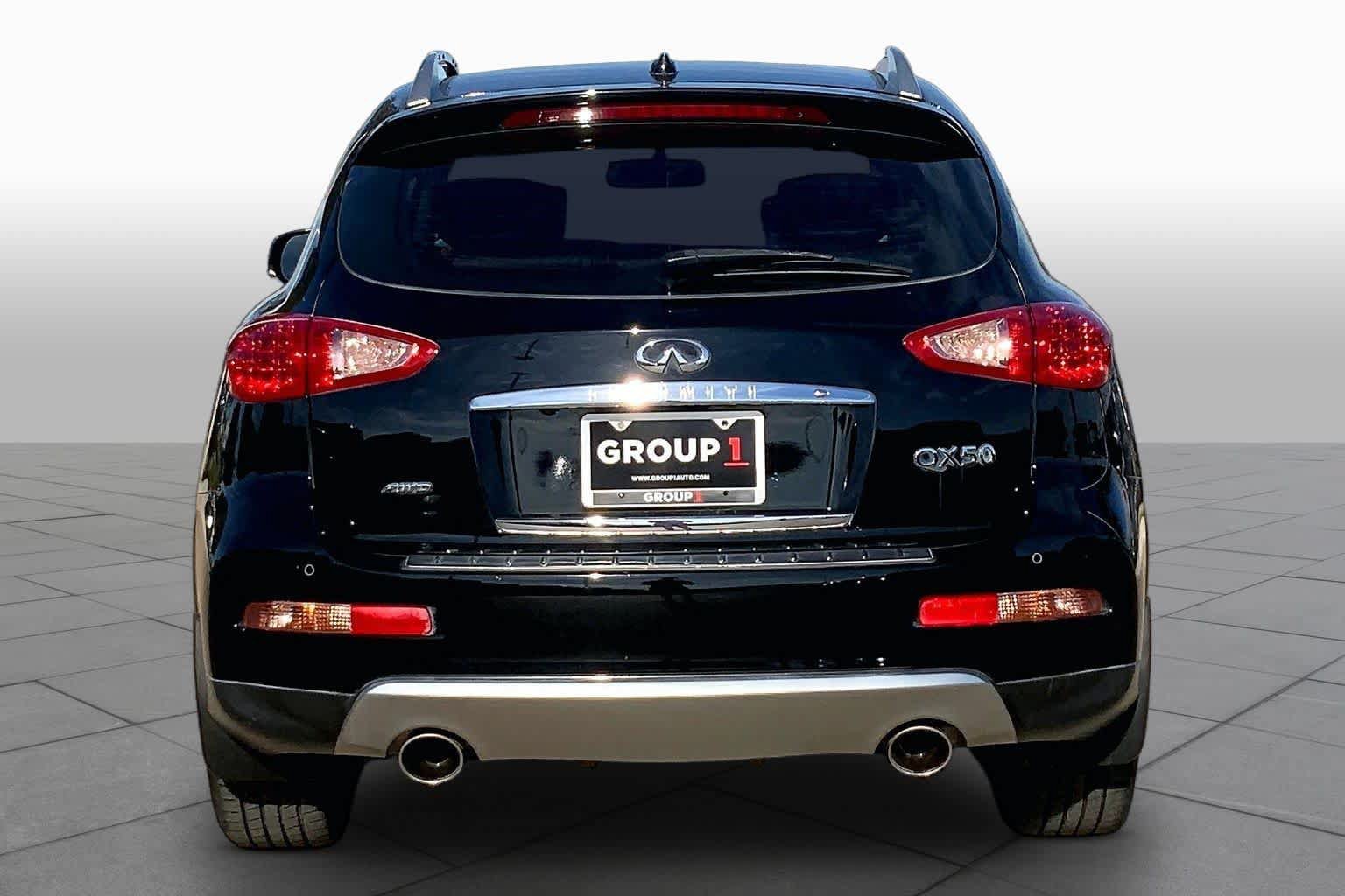 Used 2017 INFINITI QX50 AWD w/ Premium Plus Package image 4