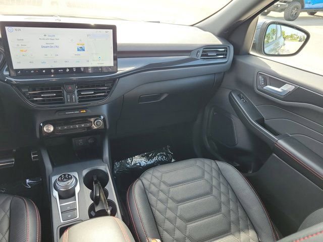 Certified 2023 Ford Escape ST-Line Elite w/ Premium Technology Package image 21