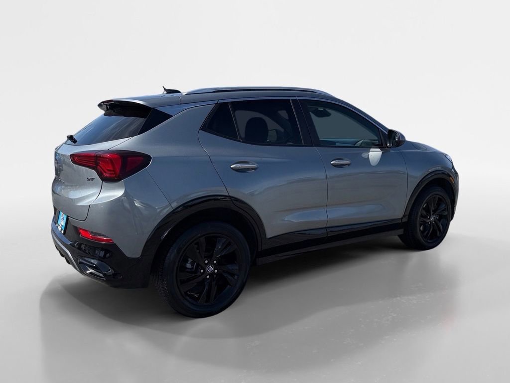 Used 2024 Buick Encore GX Sport Touring image 4