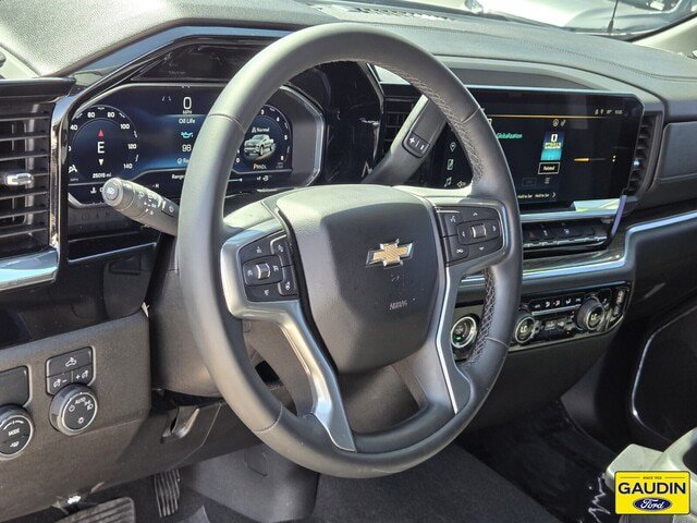 Used 2023 Chevrolet Silverado 1500 LT w/ Protection Package RWD image 19
