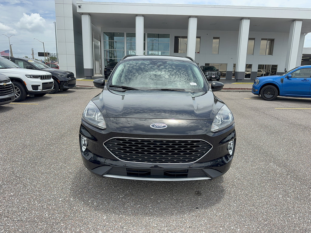 Certified 2022 Ford Escape SEL AWD/4WD image 3