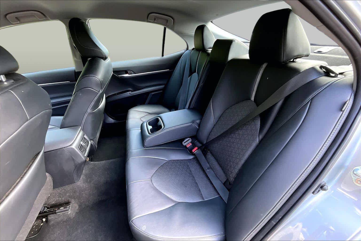 Used 2024 Toyota Camry XSE FWD image 21