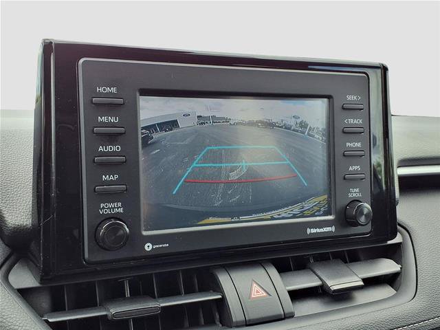 Used 2020 Toyota RAV4 XLE FWD image 7