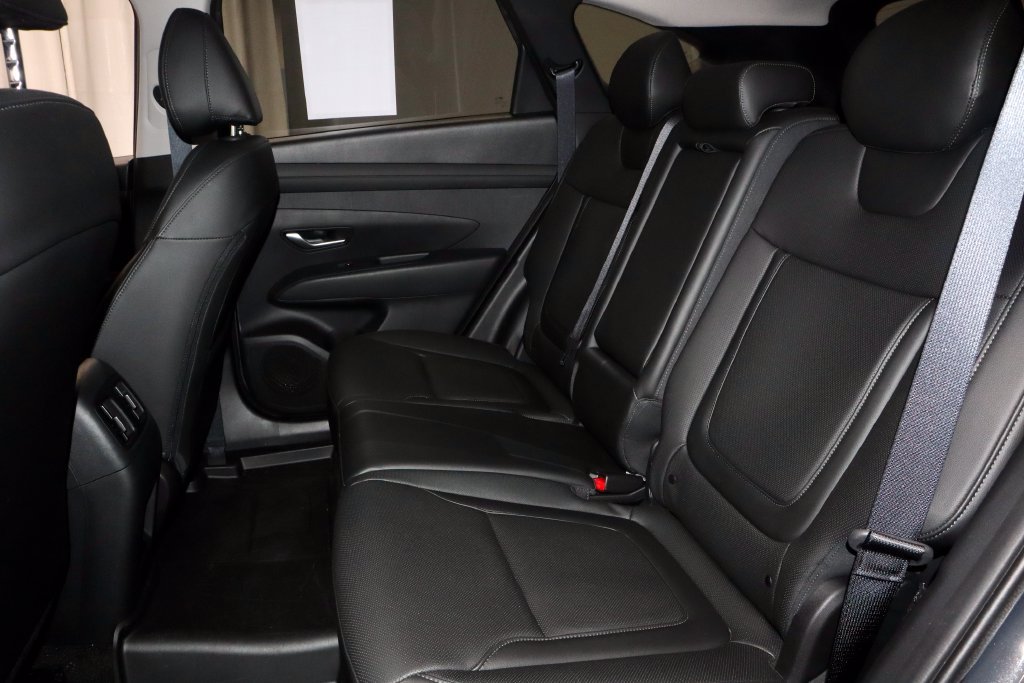Used 2025 Hyundai Tucson SEL FWD image 23