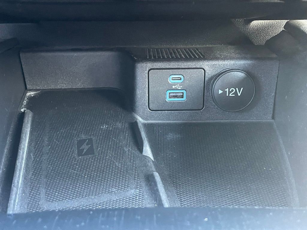 Certified 2023 Ford Escape Platinum w/ Premium Technology Package AWD/4WD image 37