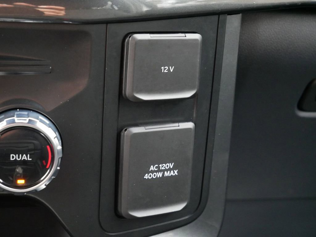 Certified 2022 Ford F150 XLT w/ Equipment Group 302A High image 28