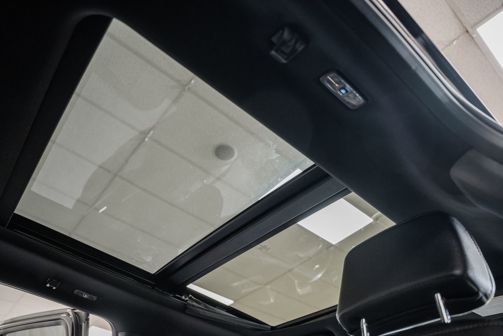 Certified 2022 Ford F150 Lariat image 37