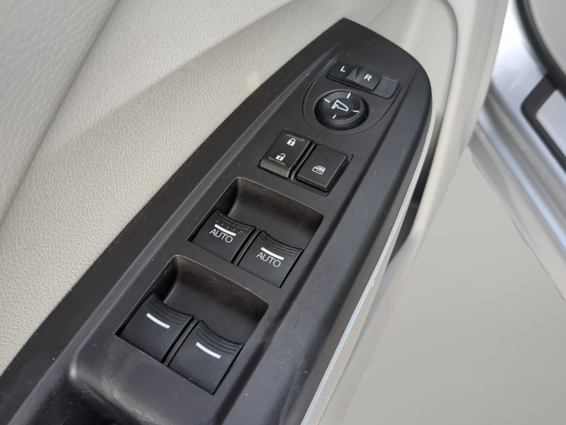 Used 2017 Acura RDX FWD image 55