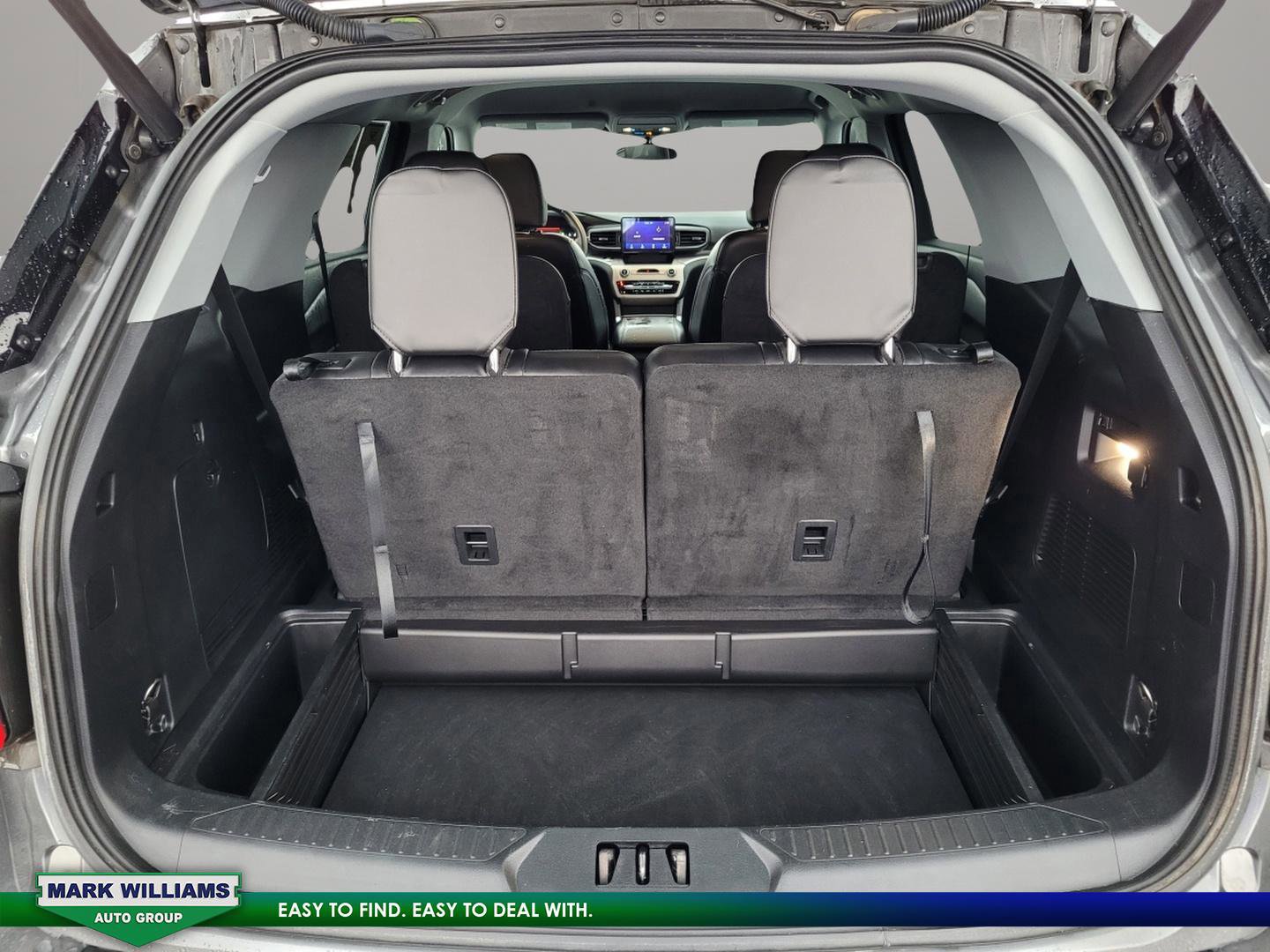 Certified 2023 Ford Explorer XLT w/ Equipment Group 202A image 28