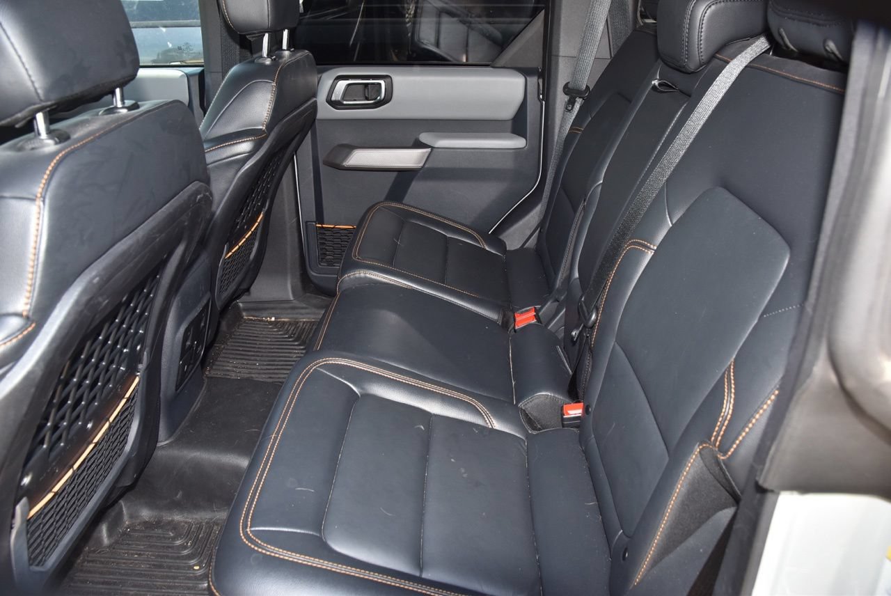 Certified 2023 Ford Bronco Badlands w/ Sasquatch Package AWD/4WD image 10