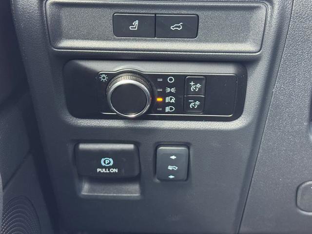 Certified 2024 Ford Expedition XLT image 23