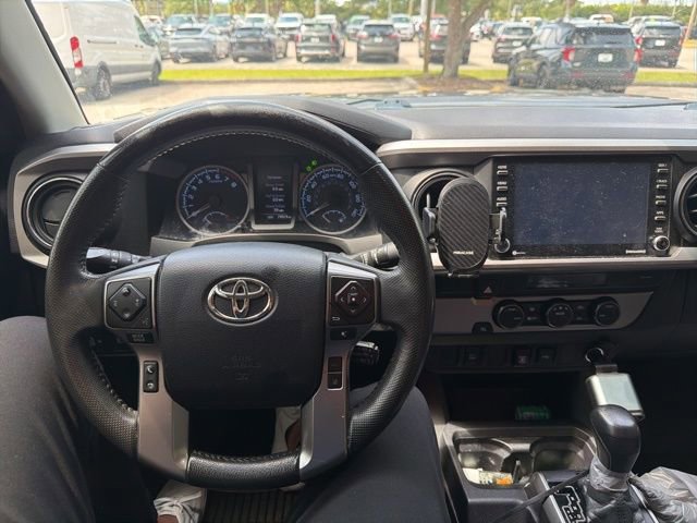 Used 2021 Toyota Tacoma SR5 RWD image 6