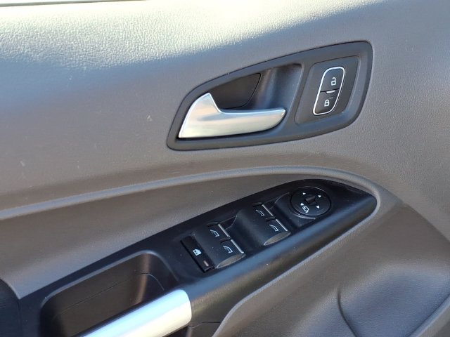 Certified 2022 Ford Transit Connect XLT FWD image 17