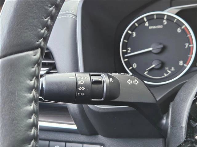 Used 2021 Nissan Rogue SL w/ Premium Package image 14