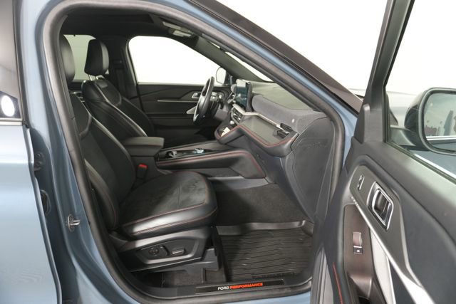 Certified 2025 Ford Explorer ST image 22