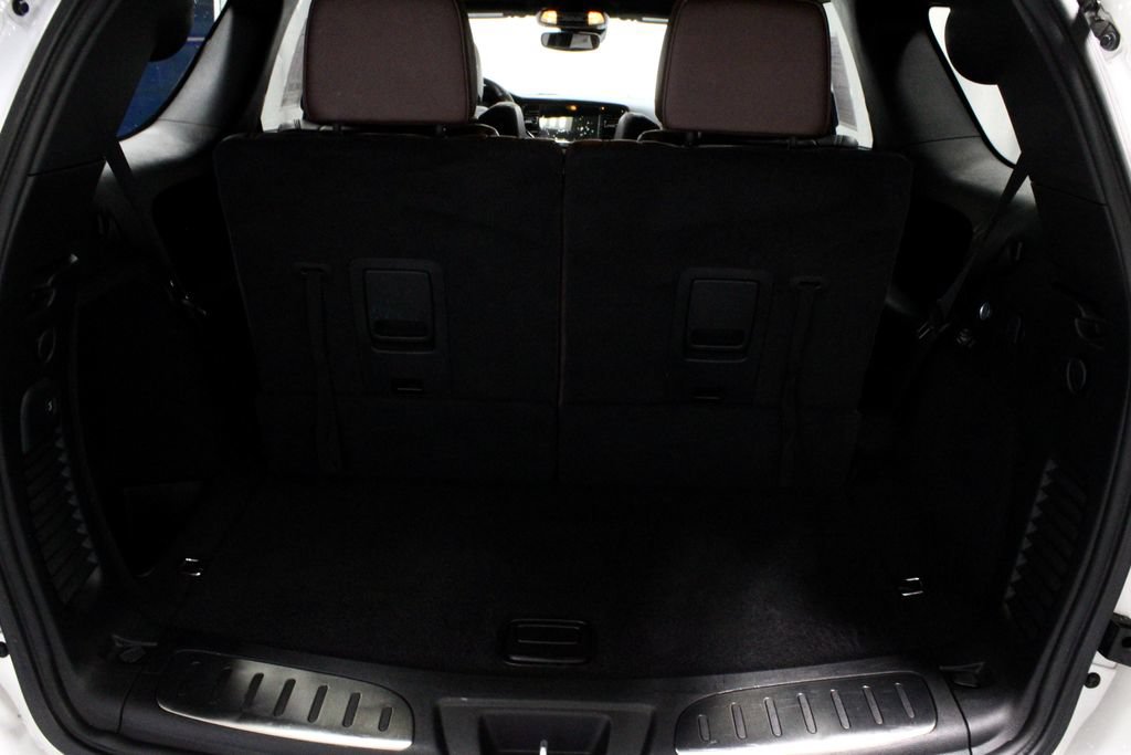 Used 2023 Dodge Durango R/T AWD/4WD image 13