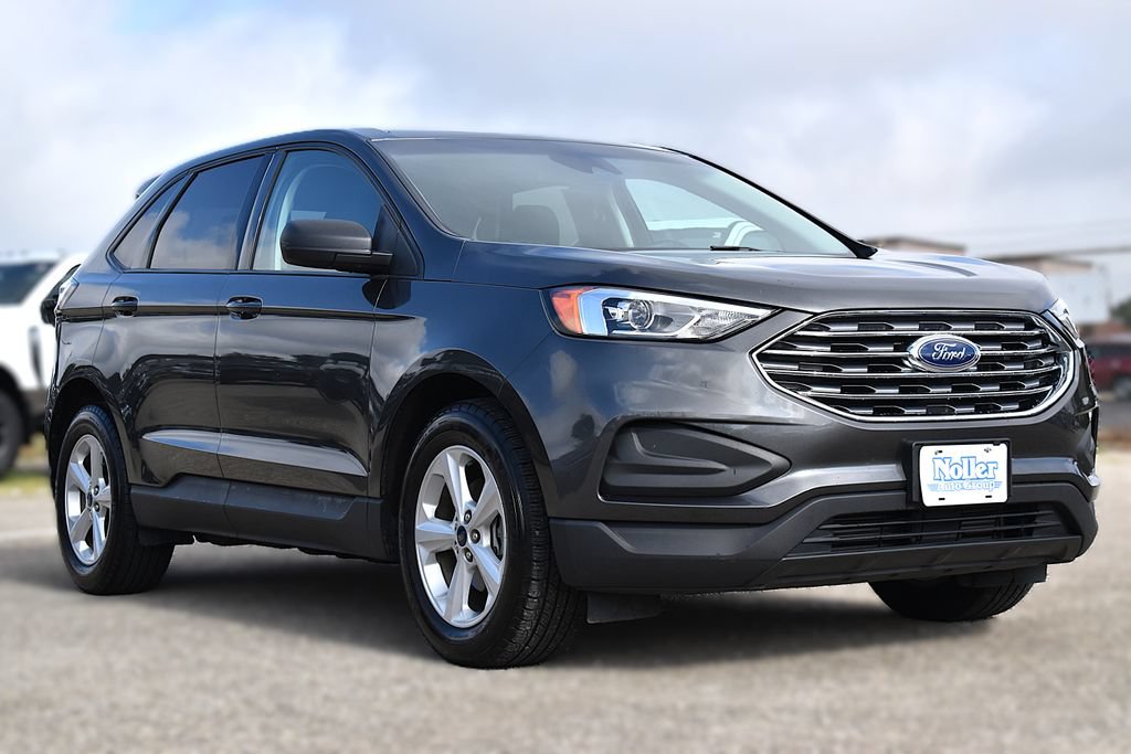 Certified 2020 Ford Edge SE FWD image 3