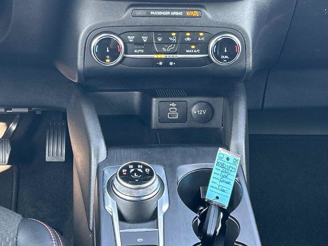 Certified 2025 Ford Escape ST-Line AWD/4WD image 16