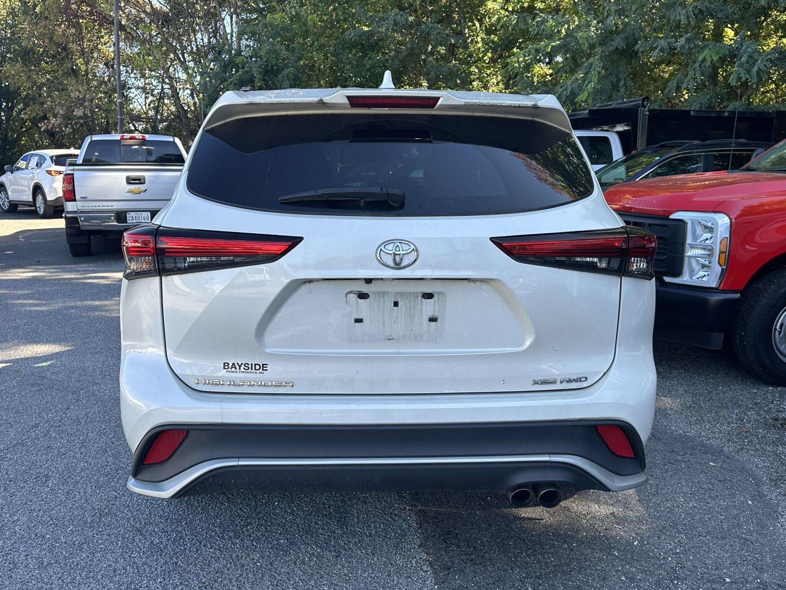 Used 2021 Toyota Highlander XSE AWD/4WD image 6