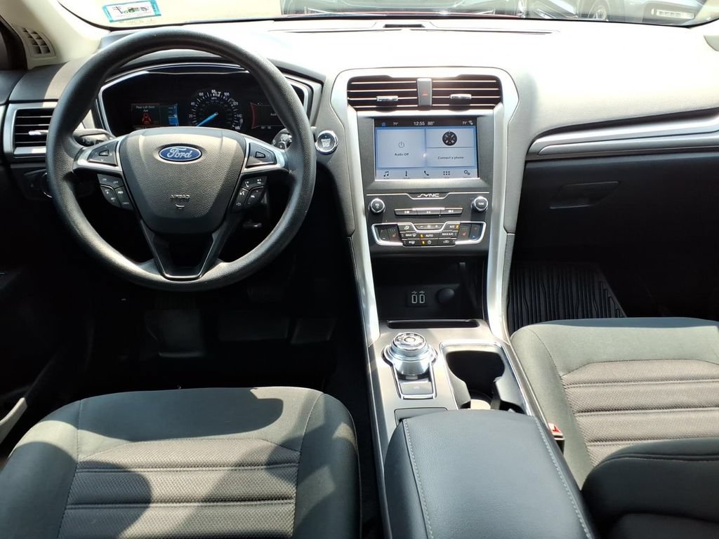 Certified 2019 Ford Fusion SE AWD/4WD image 6