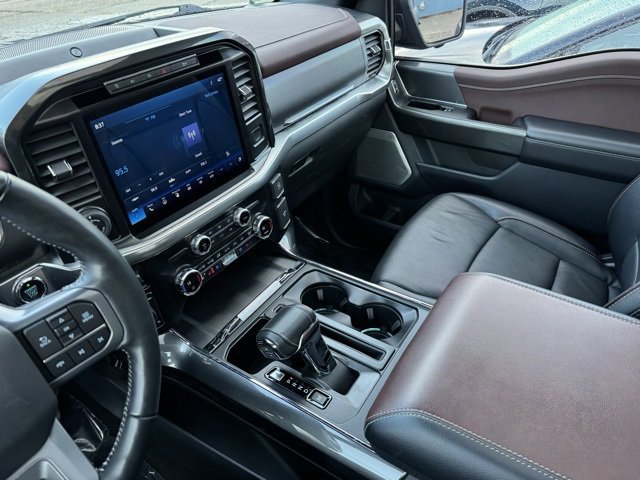 Certified 2021 Ford F150 Lariat w/ Equipment Group 502A High image 23