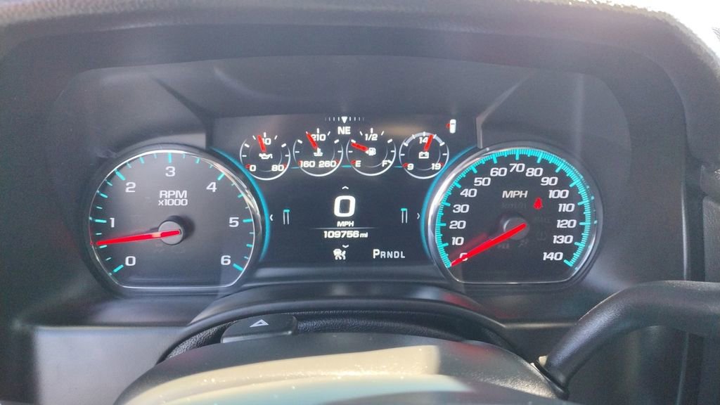 Used 2019 GMC Yukon XL Denali w/ Open Road Package AWD/4WD image 15