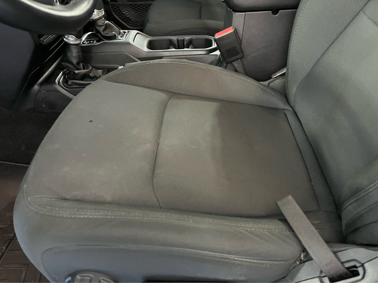 Used 2021 Jeep Wrangler Sport AWD/4WD image 17