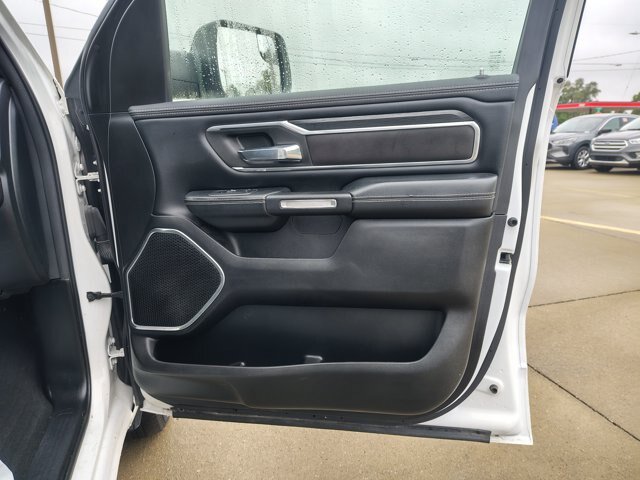 Used 2023 RAM 1500 Laramie AWD/4WD image 13