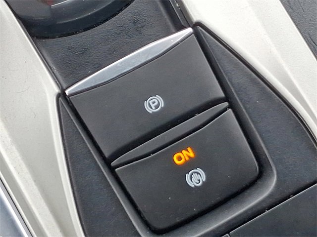 Certified 2022 Ford Explorer XLT w/ Equipment Group 202A image 25