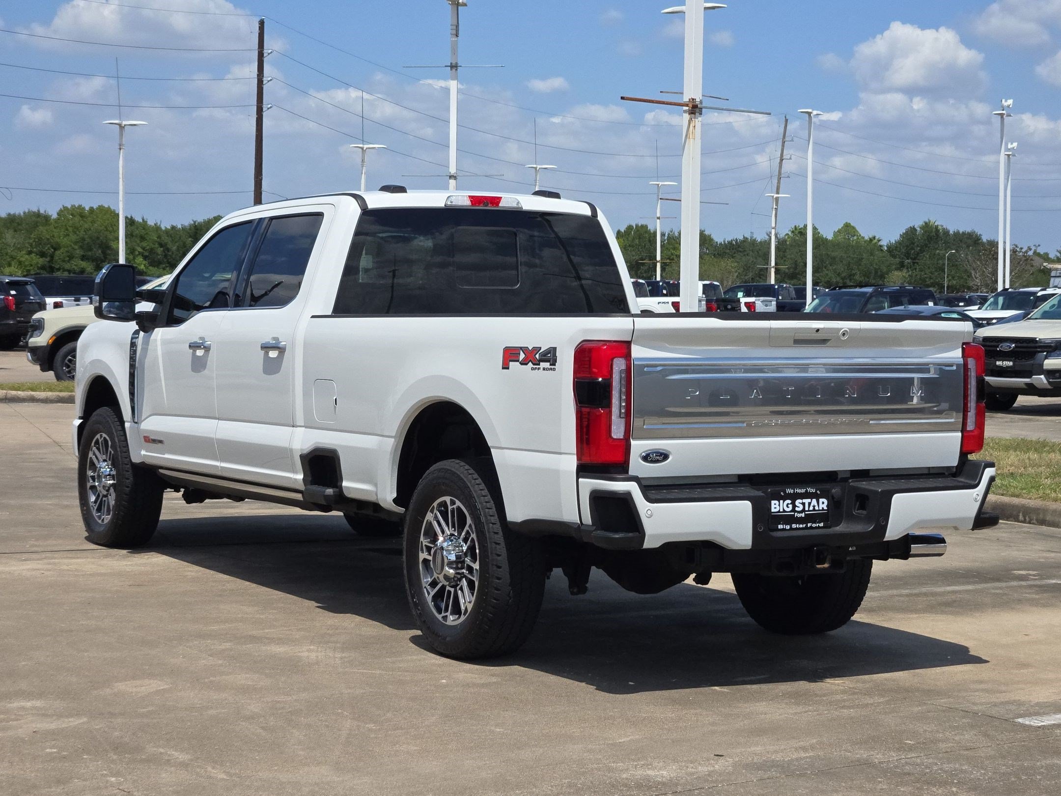 Certified 2026 Ford F350 Platinum w/ Platinum Plus Package AWD/4WD image 7