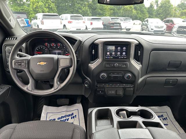 Used 2025 Chevrolet Silverado 2500 Custom w/ Custom Value Package AWD/4WD image 9