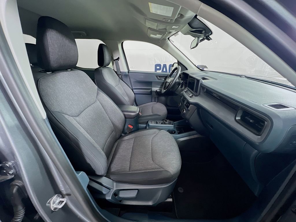 Certified 2024 Ford Maverick XLT w/ XLT Luxury Package image 30