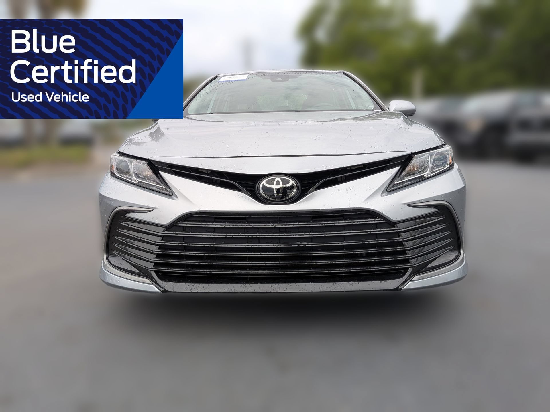 Used 2024 Toyota Camry LE FWD image 11