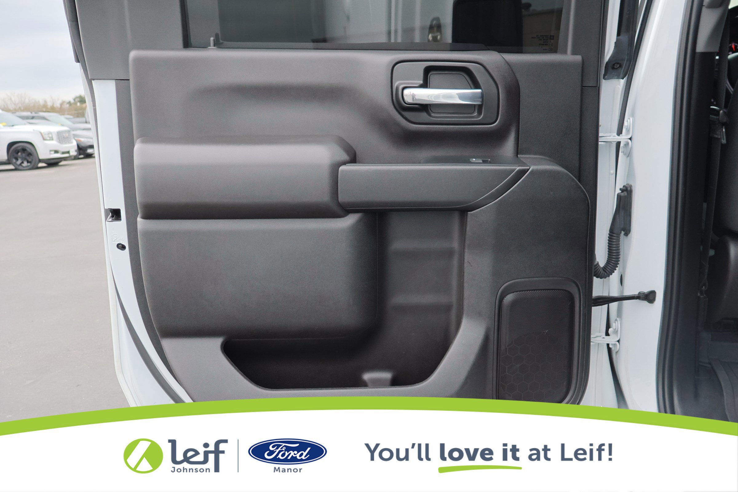 Used 2023 Chevrolet Silverado 2500 LT w/ Convenience Package image 25