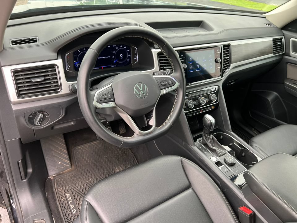Used 2023 Volkswagen Atlas SE AWD/4WD image 18