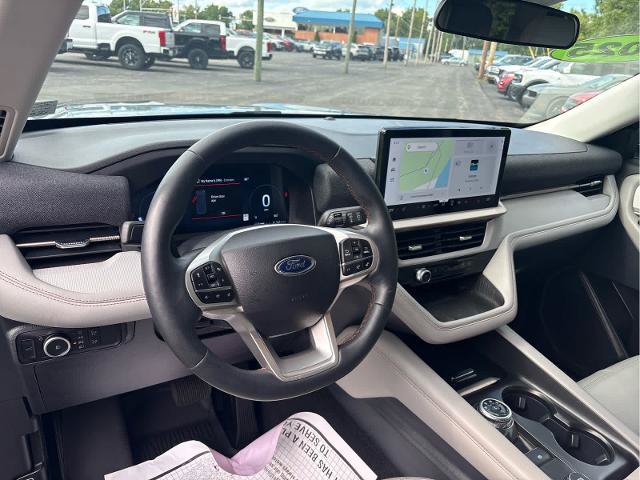 Certified 2025 Ford Explorer Active w/ Active Comfort Package AWD/4WD image 15