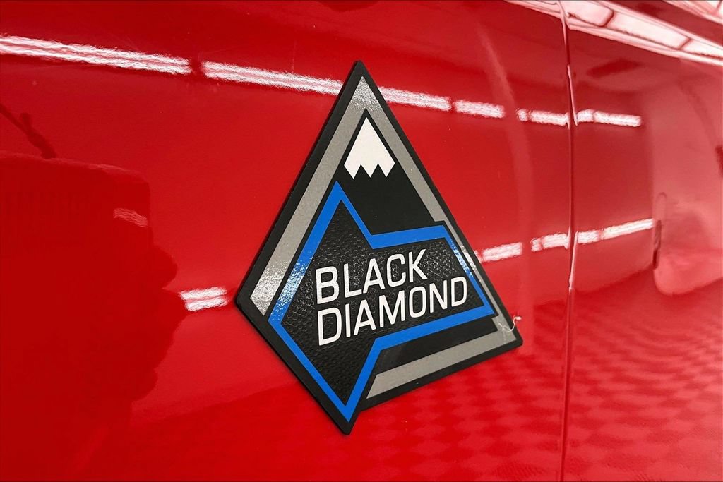 Certified 2023 Ford Bronco Black Diamond AWD/4WD image 8