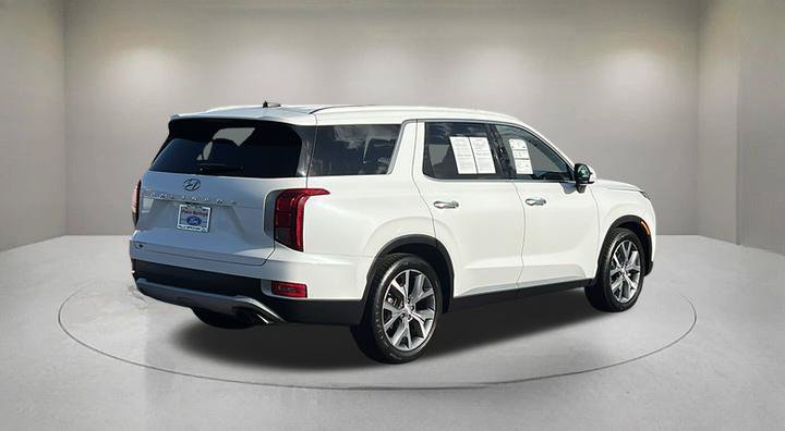 Used 2022 Hyundai Palisade SEL w/ Convenience Package FWD image 4
