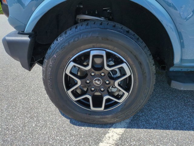 Certified 2021 Ford Bronco Outer Banks AWD/4WD image 11