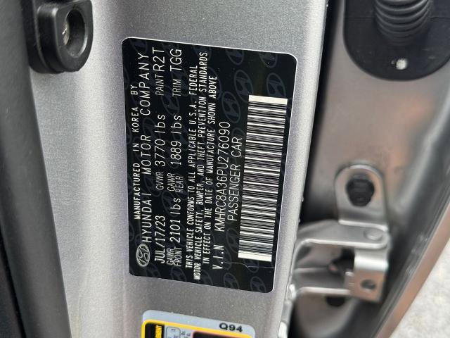 Used 2023 Hyundai Venue SEL FWD image 28