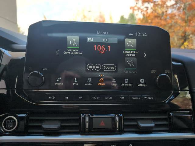 Used 2022 Nissan Pathfinder Platinum w/ Cargo Package image 27